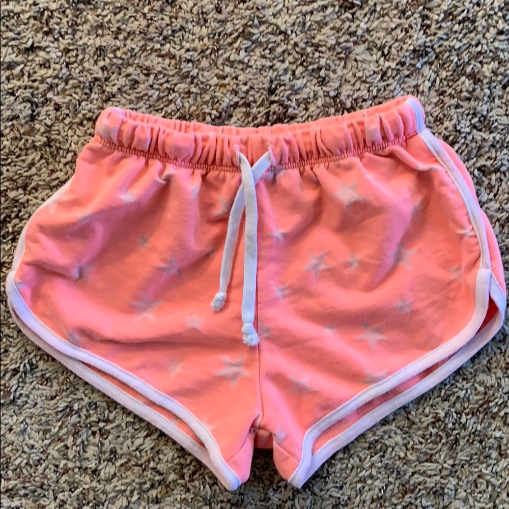 T2 Love star shorts